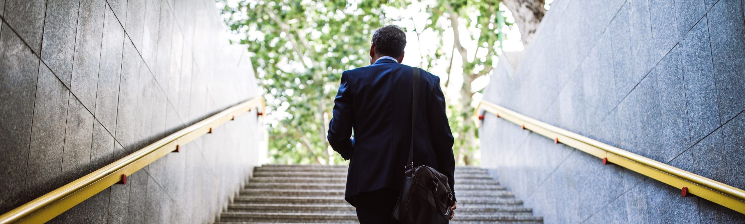 5 Signs It May Be Time to Work with a Financial Advisor
